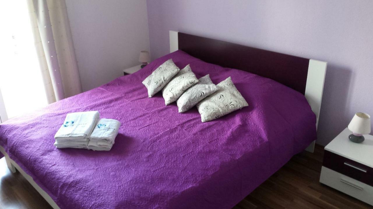 Apartments Lavanda Биоград на Мору Екстериор снимка