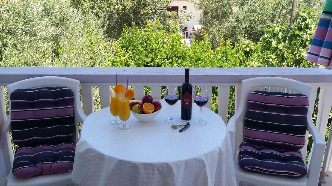 Apartments Lavanda Биоград на Мору Екстериор снимка